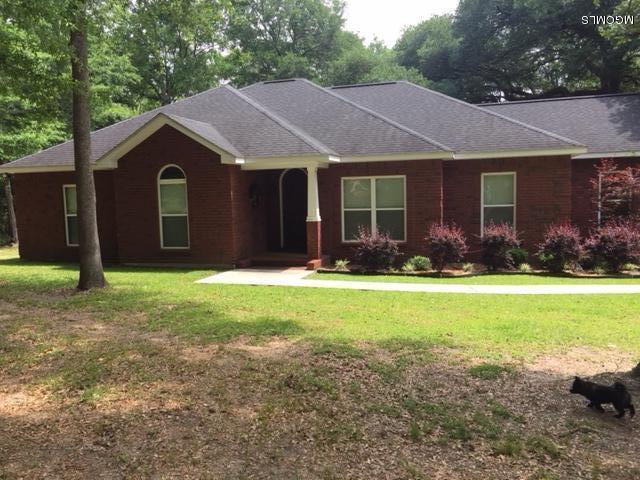8229 Butler Road Moss Point, MS 39562 - Photo 2 of 42 IMG_2181