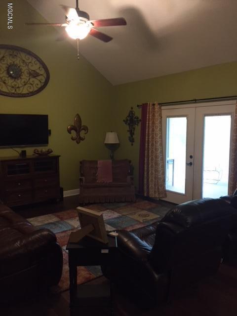 8229 Butler Road Moss Point, MS 39562 - Photo 25 of 42 IMG_2169