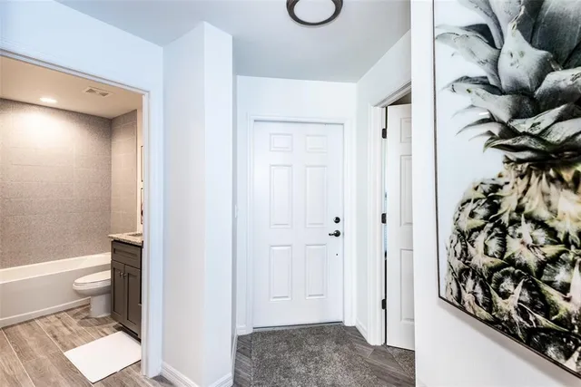 $4,500 | 215 Lewis Circle, Unit 112, Punta Gorda, FL 33950