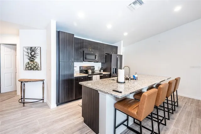 $4,500 | 215 Lewis Circle, Unit 112, Punta Gorda, FL 33950