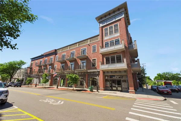 $559,000 | 249 Main Street, Unit 312, Beacon, NY 12508