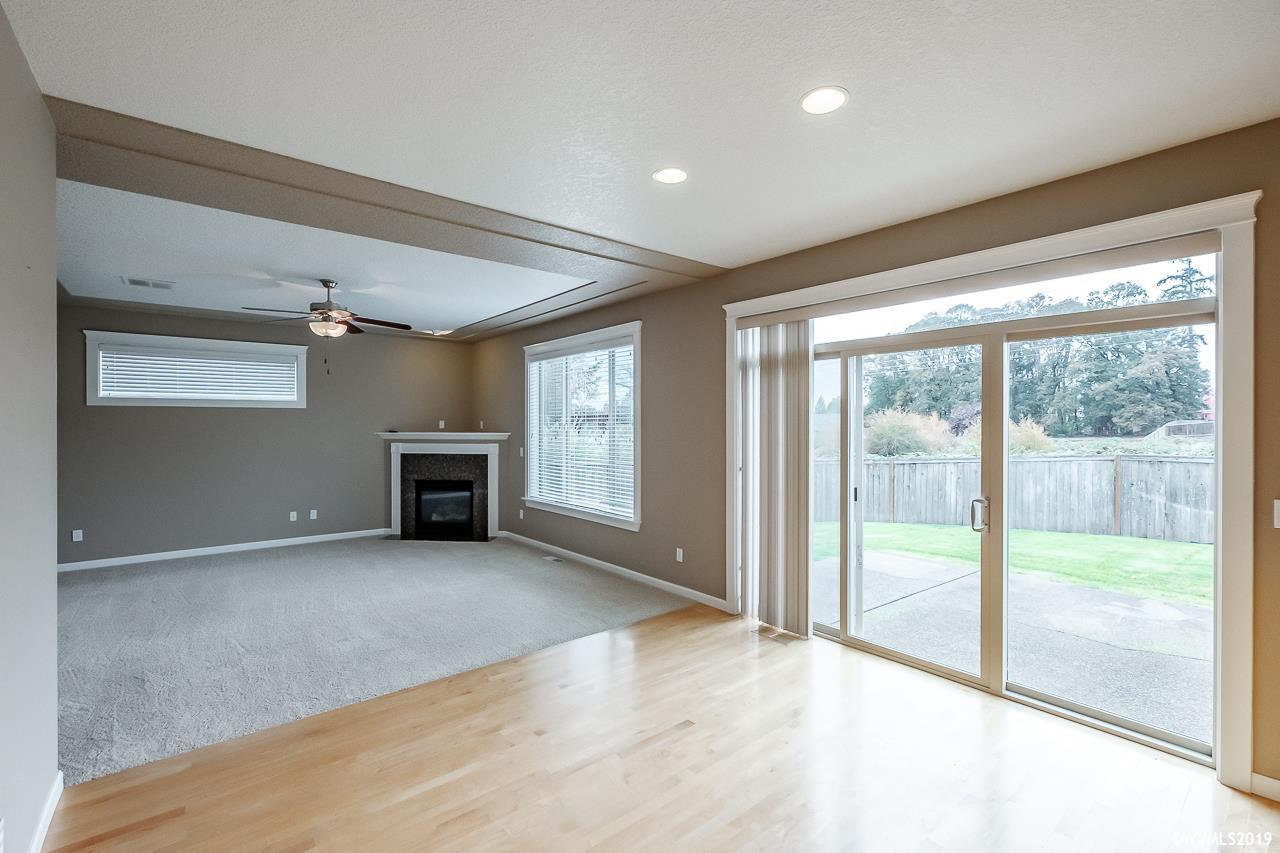 2676 Broadway Street Northwest Albany, OR 97321 - Photo 12 of 42