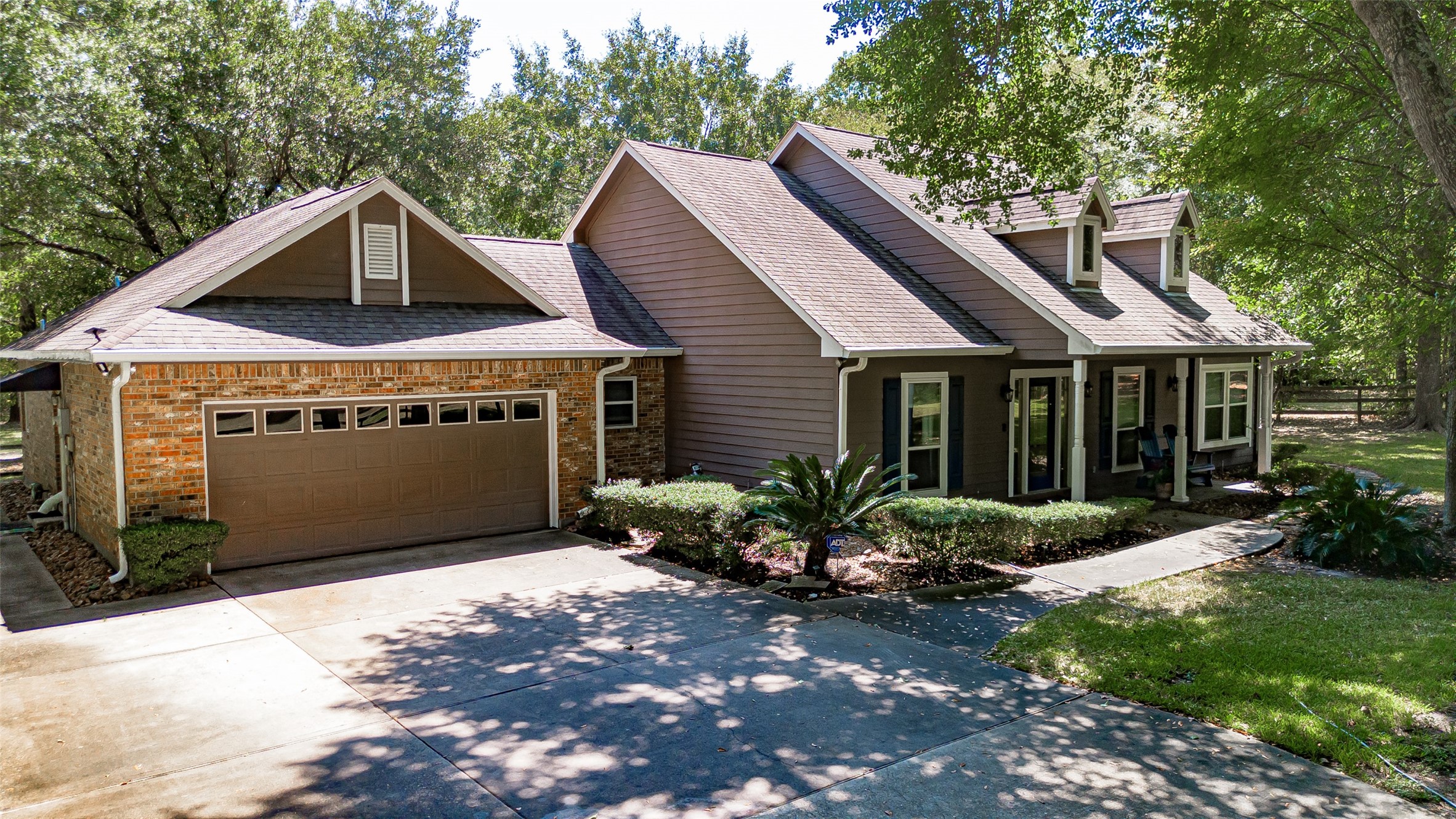 919 McCaleb Road Montgomery, TX 77316 - Photo 4 of 13 Gallery Image 4
