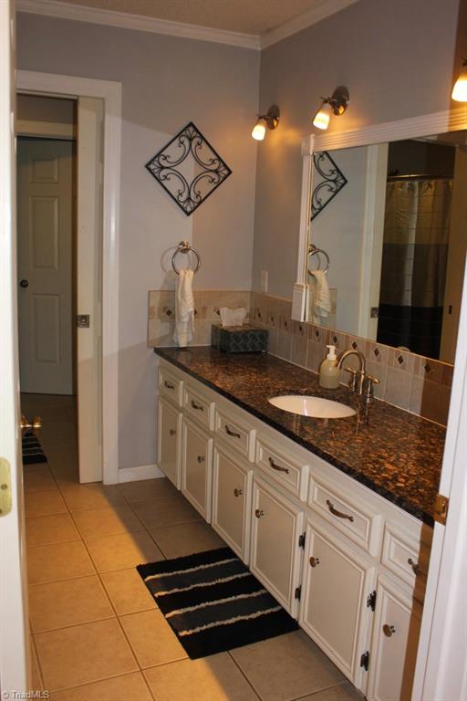 463 Ridgeway Lane Lexington, NC 27295 - Photo 22 of 30 Gallery Image 22