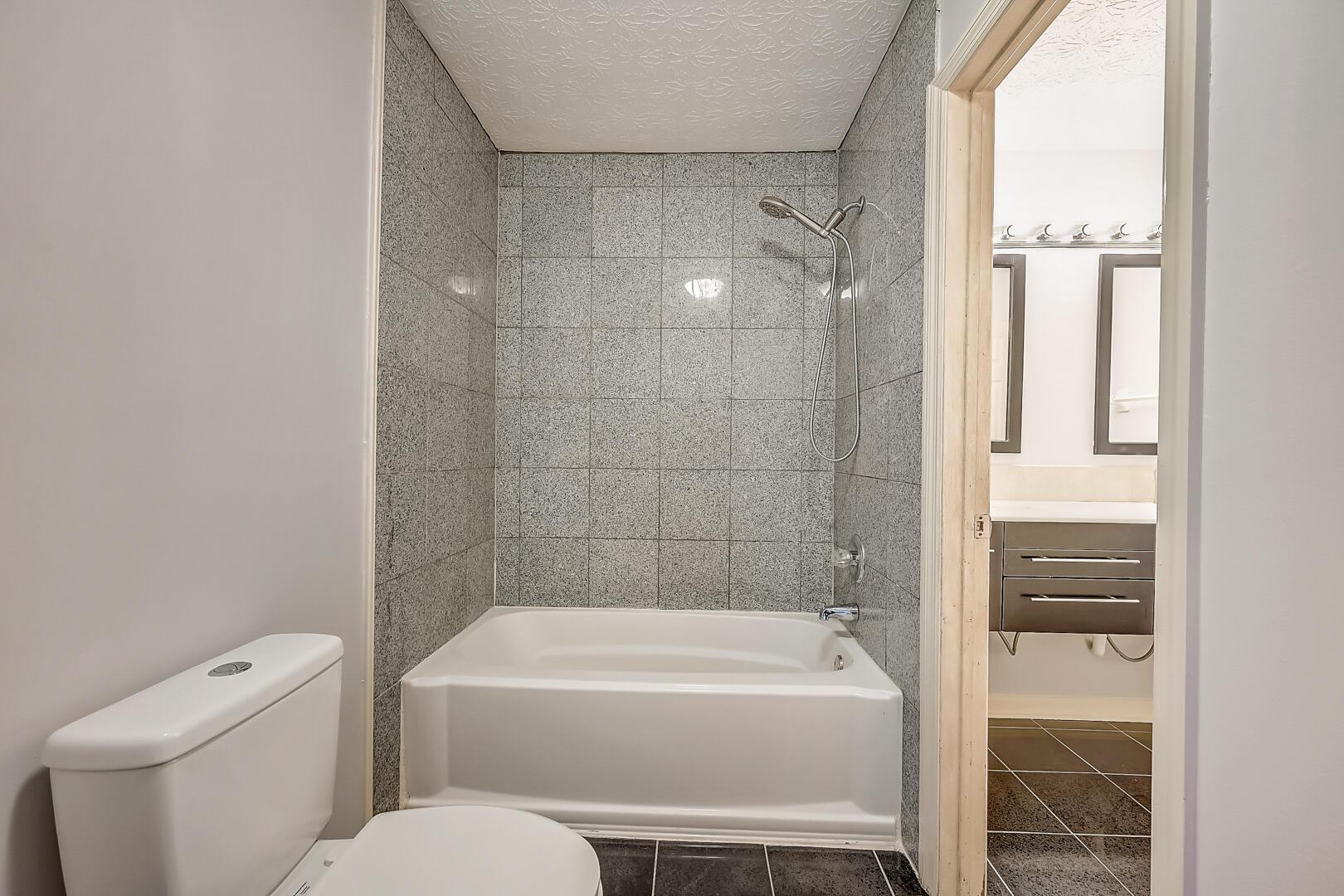 3974 Millstone Road Columbus, OH 43207 - Photo 20 of 27 listing_17