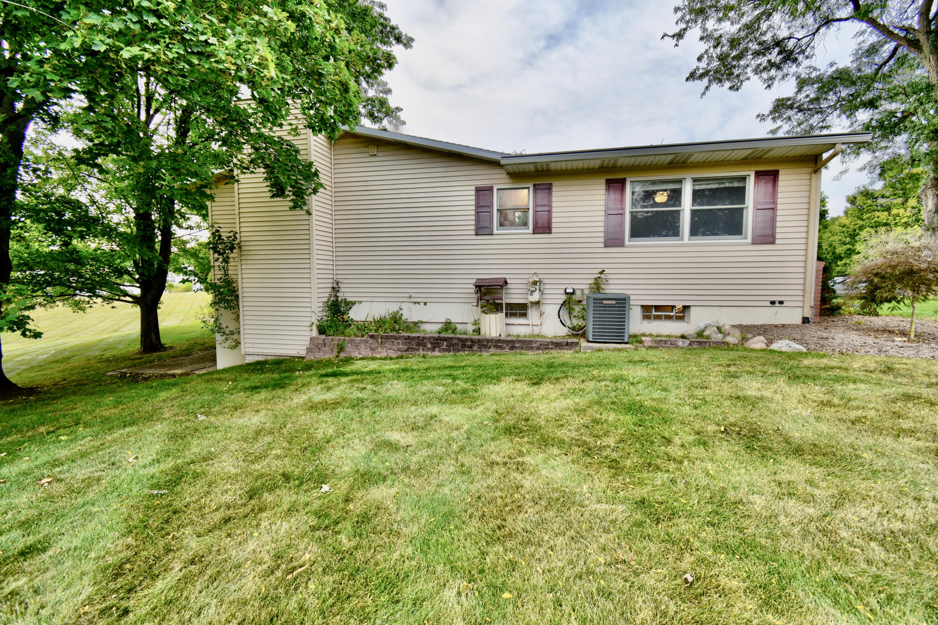 721 North State Road Belding, MI 48809 - Photo 53 of 65 DSC_9206_7_8