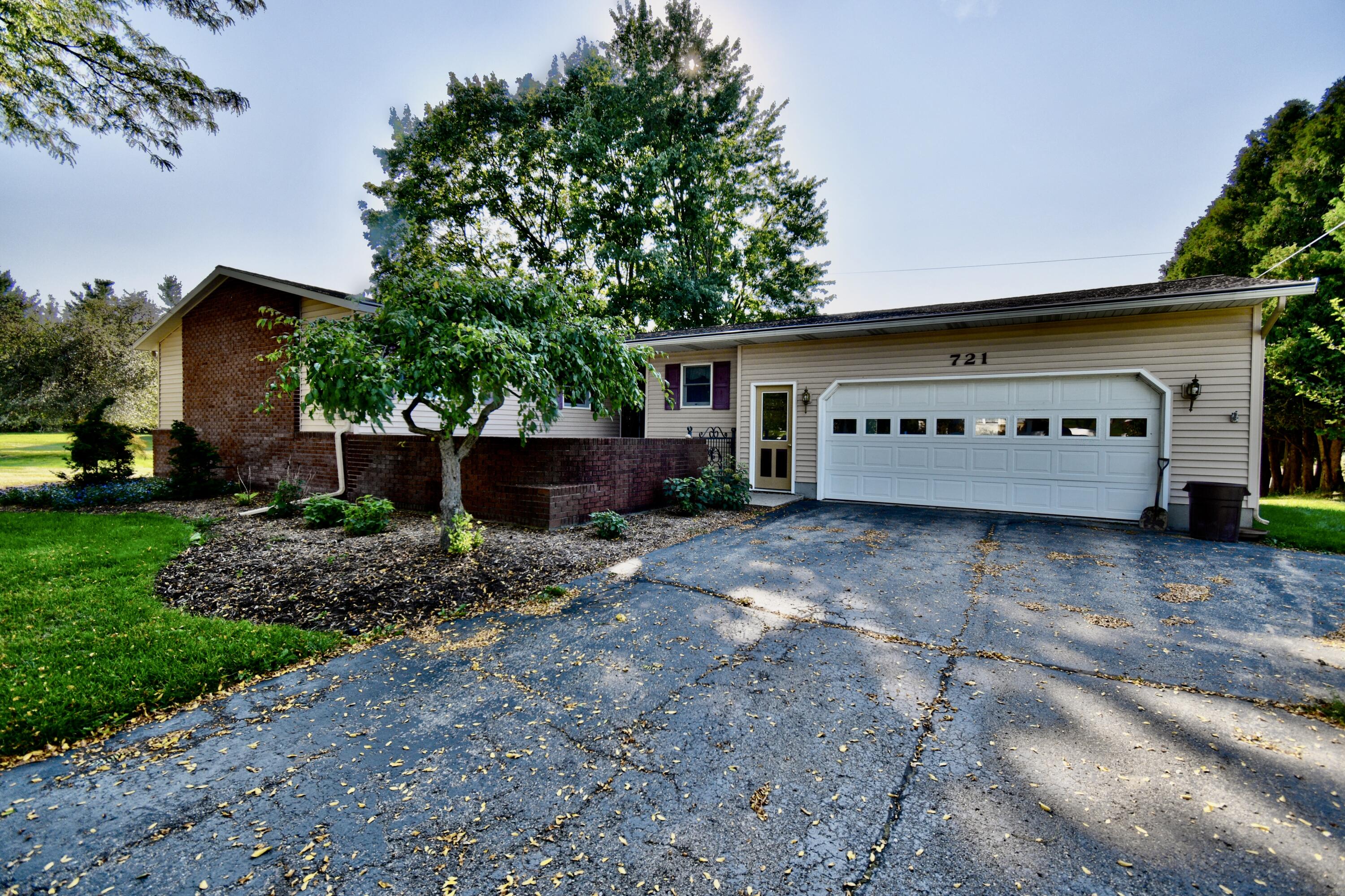721 North State Road Belding, MI 48809 - Photo 61 of 65 DSC_9434_5_6
