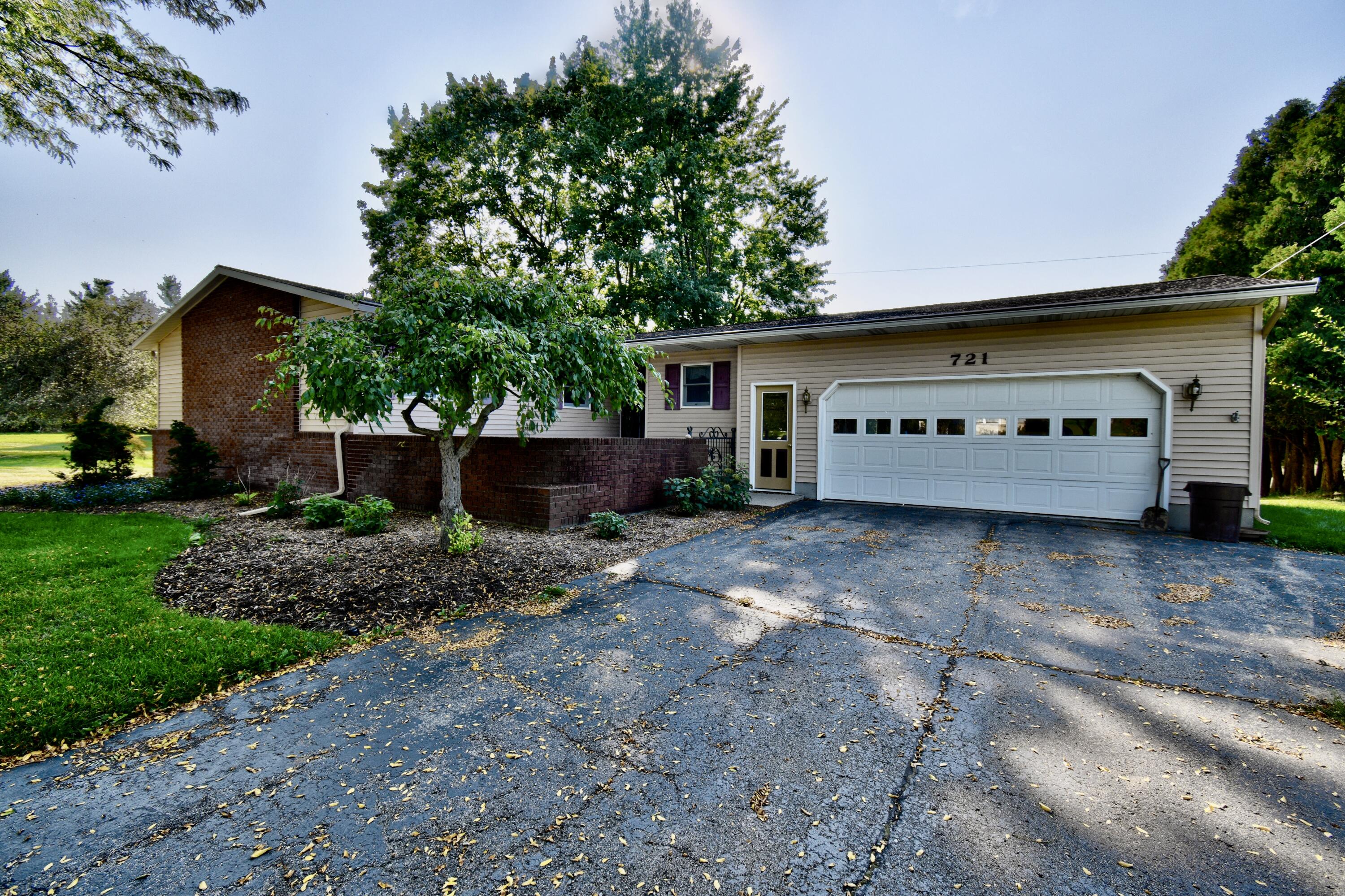 721 North State Road Belding, MI 48809 - Photo 62 of 65 DSC_9437_8_9