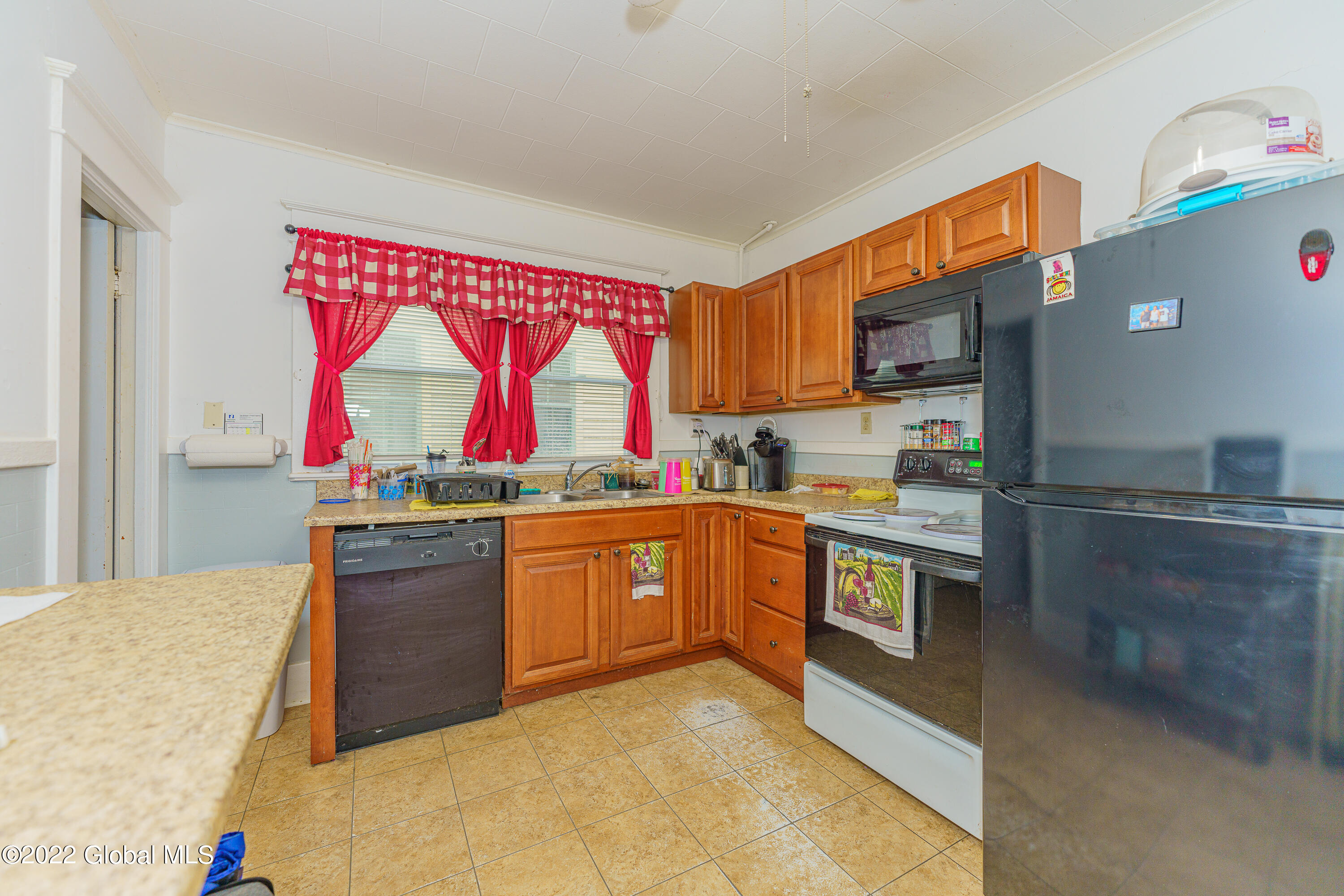 1473 Rugby Road Schenectady, NY 12308 - Photo 33 of 42 2 Apt Down 10