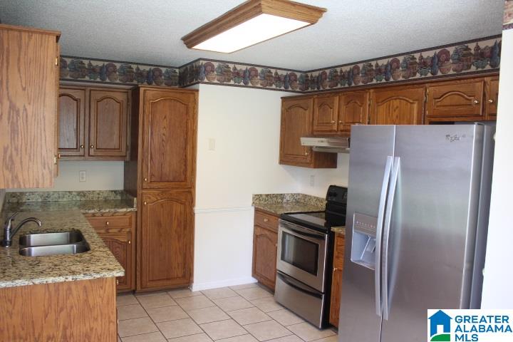 105 Summerchase Parkway Calera, AL 35040 - Photo 2 of 9