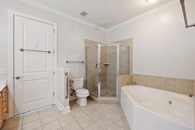 $2,650 | 200 River Landing Drive, Unit 104F, Charleston, SC 29492