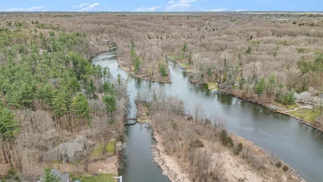 $699,000 | 1885 Timber Trail Drive Southeast, Ada, MI 49301