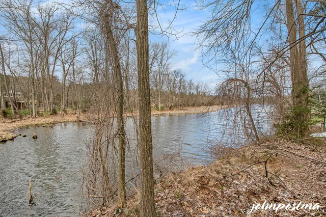 $699,000 | 1885 Timber Trail Drive Southeast, Ada, MI 49301