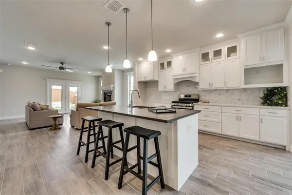 $2,800 | 373 Braves Way, Lavon, TX 75166