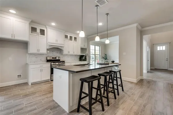 $2,800 | 373 Braves Way, Lavon, TX 75166