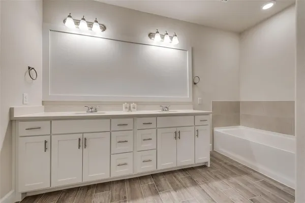 $2,800 | 373 Braves Way, Lavon, TX 75166