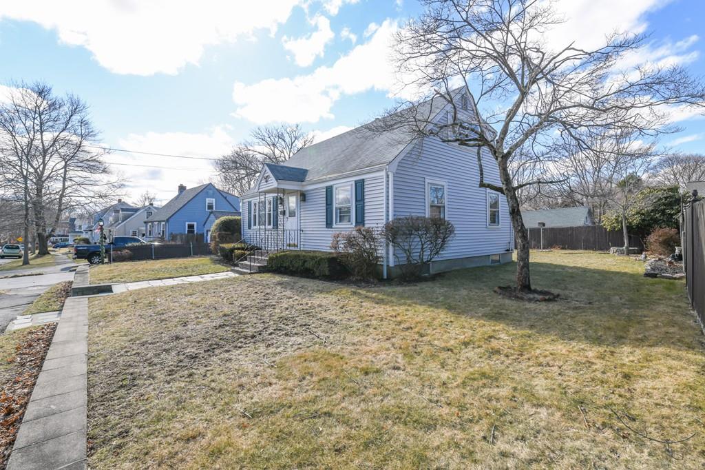 66 County Way Extension Beverly, MA 01915 - Photo 4 of 31 Gallery Image 4