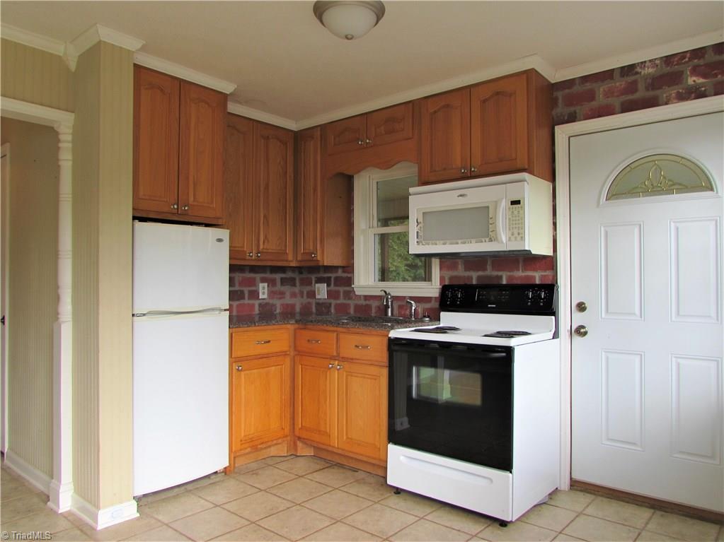 1114 Young Mill Road Lexington, NC 27292 - Photo 7 of 16 Gallery Image 7