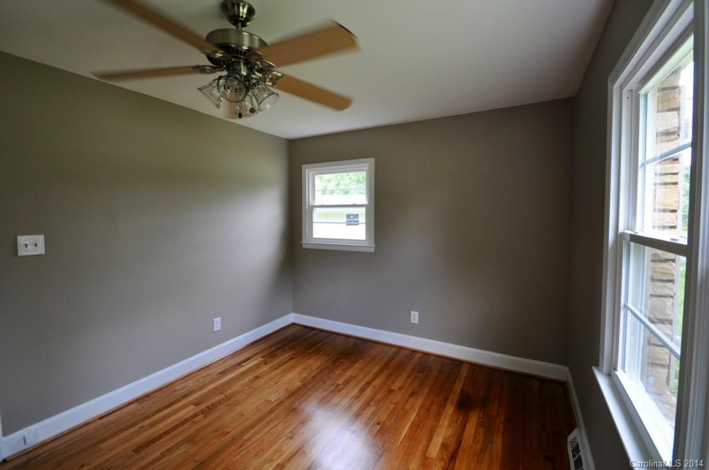 3808 Topsfield Road Charlotte, NC 28211 - Photo 17 of 21 Gallery Image 17