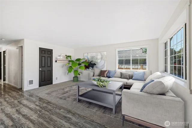 $630,000 | 723 Ford Avenue, Snohomish, WA 98290