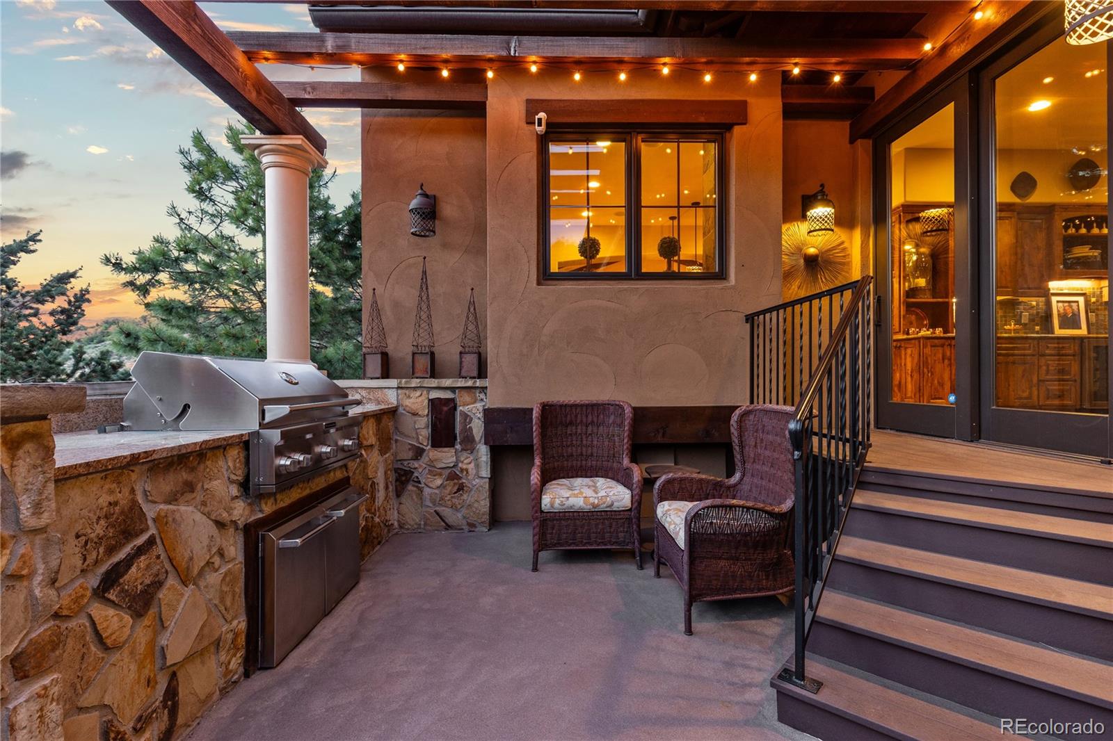 8245 Raphael Lane Littleton, CO 80125 - Photo 14 of 44 Gallery Image 14