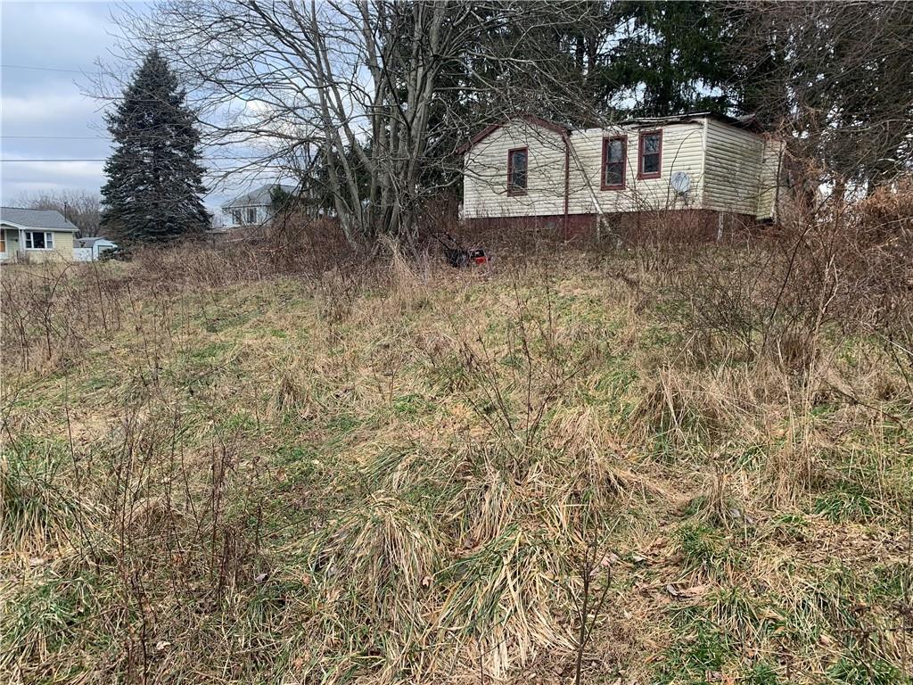 574 Haney Road Washington, PA 15301 - Photo 2 of 7