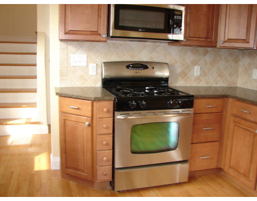 34 Playstead Road, Unit 2 Newton, MA 02458 - Photo 8 of 13 Gallery Image 8