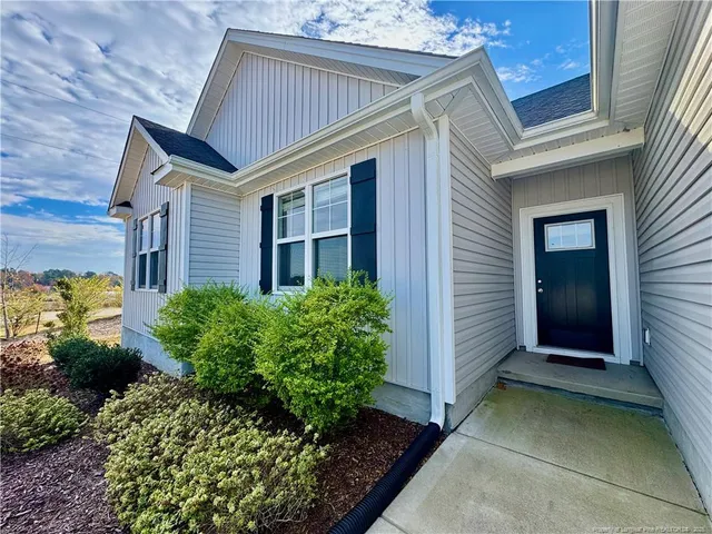 $1,750 | 15 Jones Creek Lane, Lillington, NC 27546