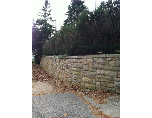 2 Memory Lane Westerly, RI 02891 - Photo 20 of 20 Yard/Garden.