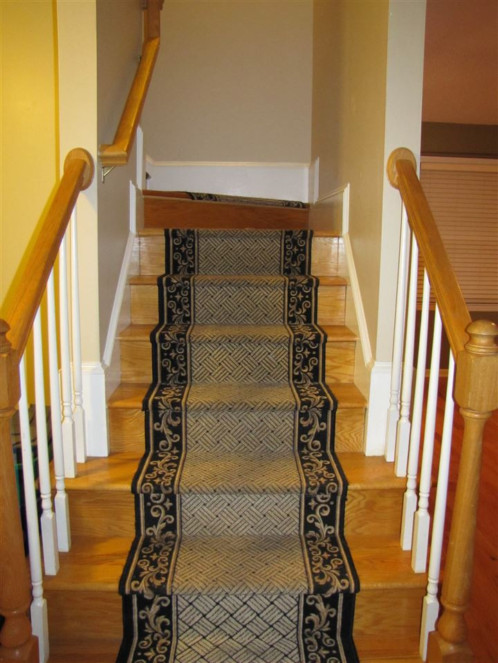 343 Rosa Circle Willow Spring, NC 27592 - Photo 18 of 22 Stairwell