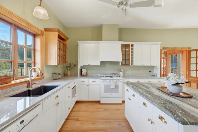 $1,349,000 | 4408 East Spangle Creek Road, Valleyford, WA 99036