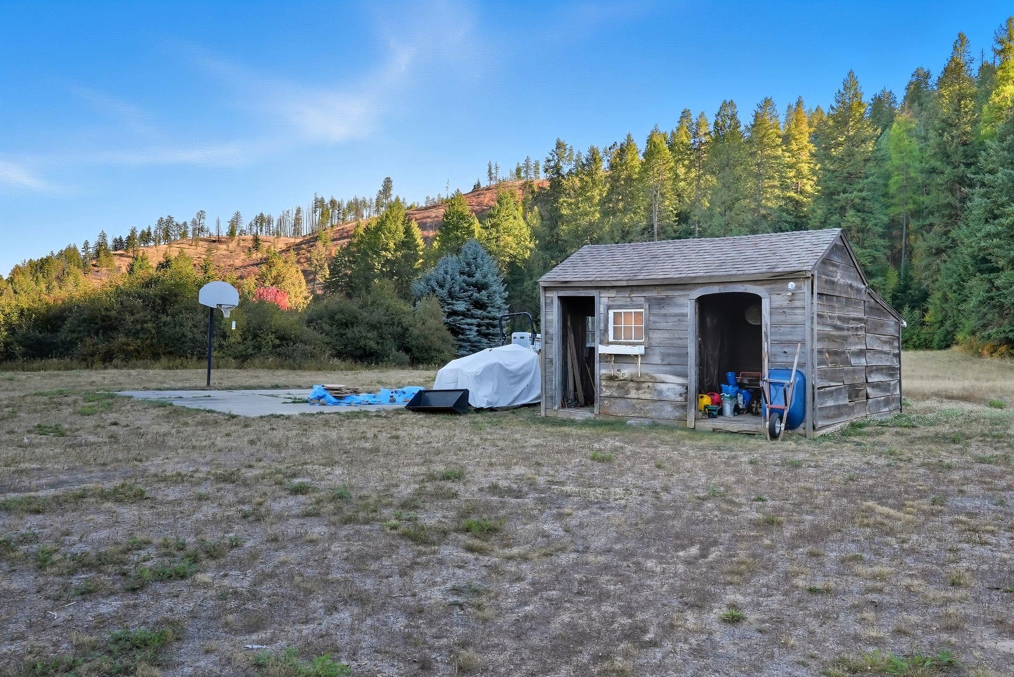 4408 East Spangle Creek Road Valleyford, WA 99036 - Photo 40 of 47