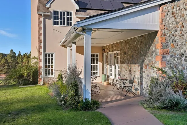 $1,349,000 | 4408 East Spangle Creek Road, Valleyford, WA 99036