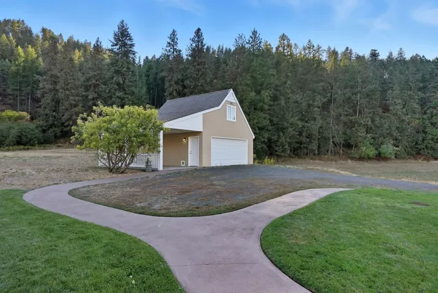 $1,349,000 | 4408 East Spangle Creek Road, Valleyford, WA 99036