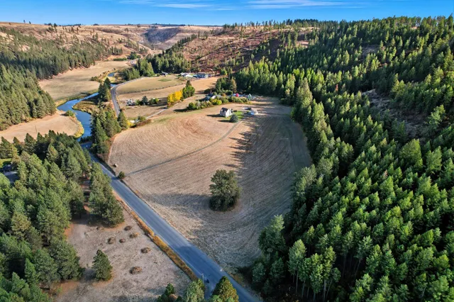 $1,349,000 | 4408 East Spangle Creek Road, Valleyford, WA 99036