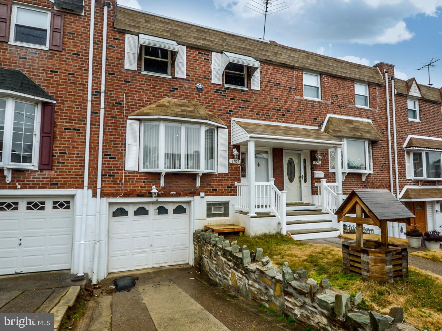 12702 Elnora Road Philadelphia, PA 19154 - Photo 2 of 25