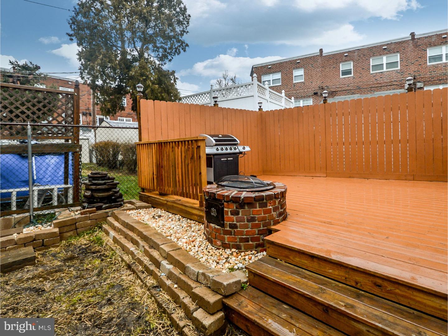 12702 Elnora Road Philadelphia, PA 19154 - Photo 23 of 25
