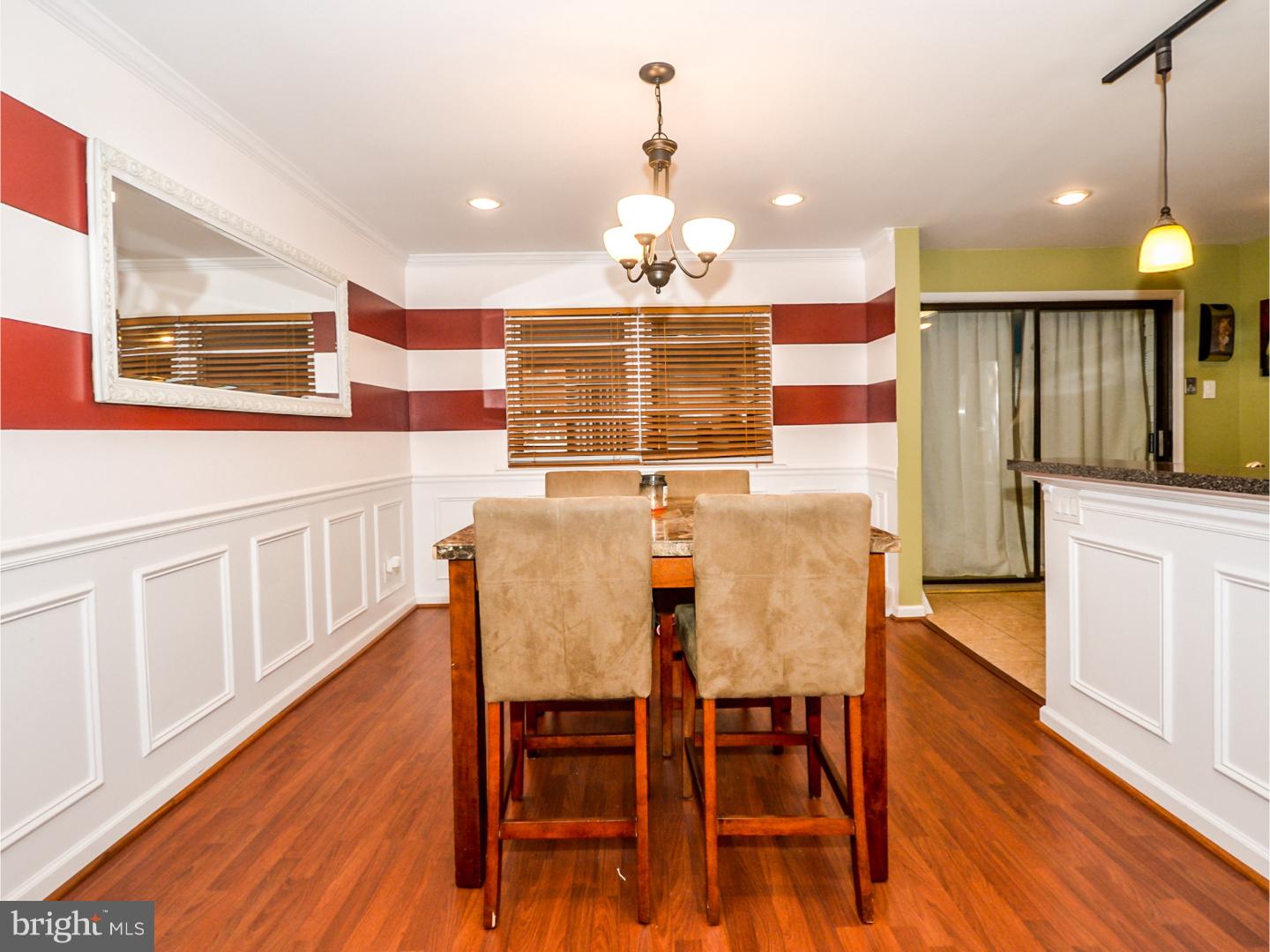 12702 Elnora Road Philadelphia, PA 19154 - Photo 7 of 25