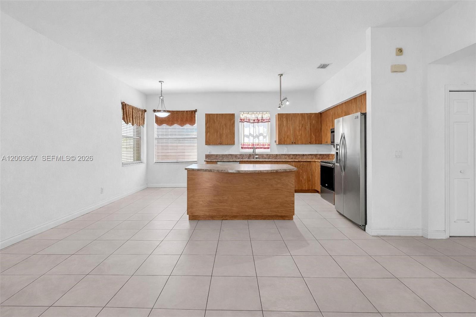 14044 Southwest 54th Street Miramar, FL 33027 - Photo 18 of 39