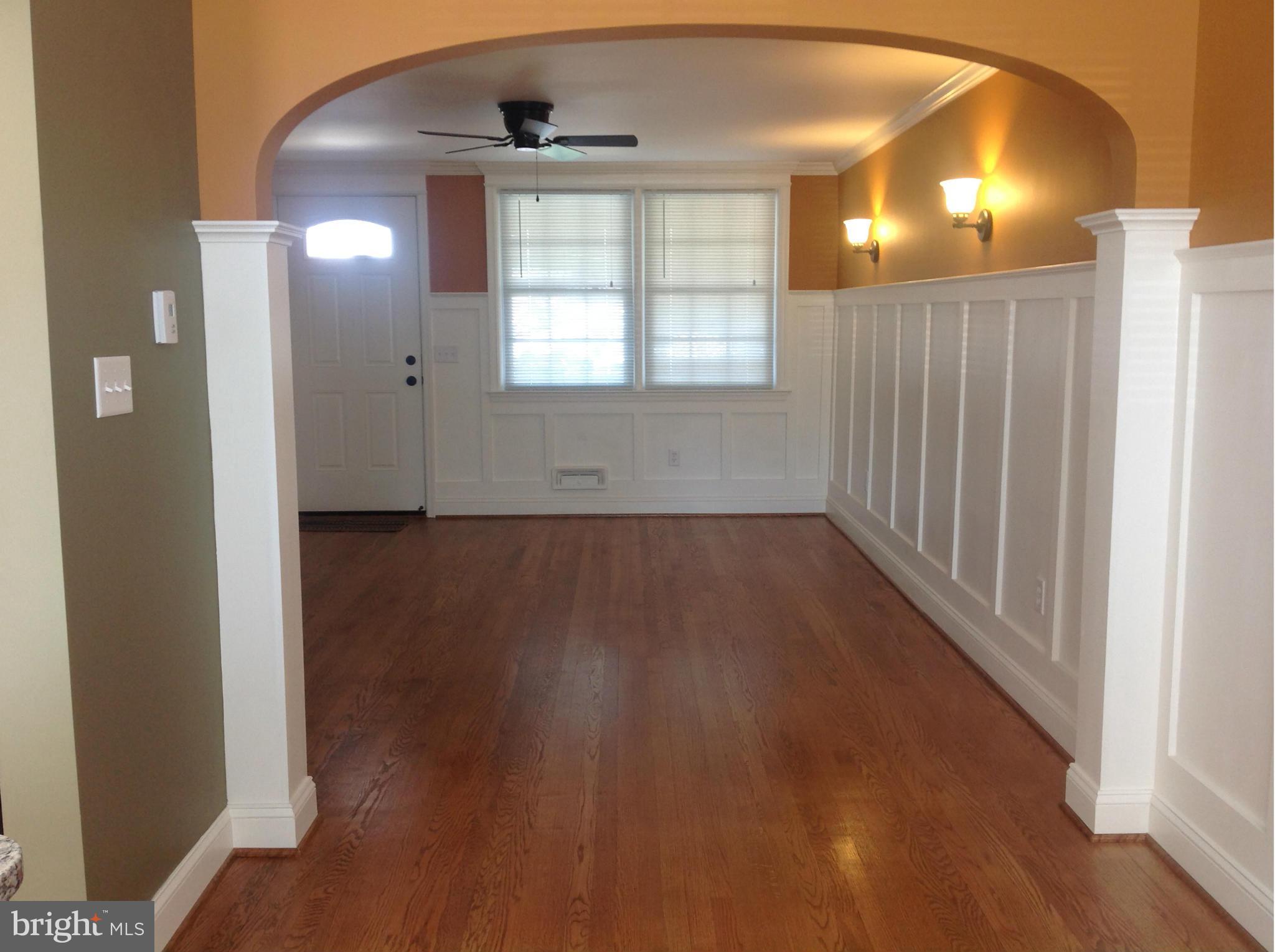 429 Westfield Road Baltimore, MD 21222 - Photo 2 of 25 Living Room
