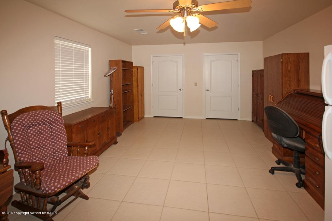 6101 Bushland Road Amarillo, TX 79119 - Photo 17 of 50 2nd Living Area
