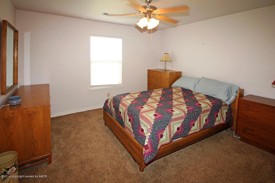 6101 Bushland Road Amarillo, TX 79119 - Photo 24 of 50 3rd Bedroom