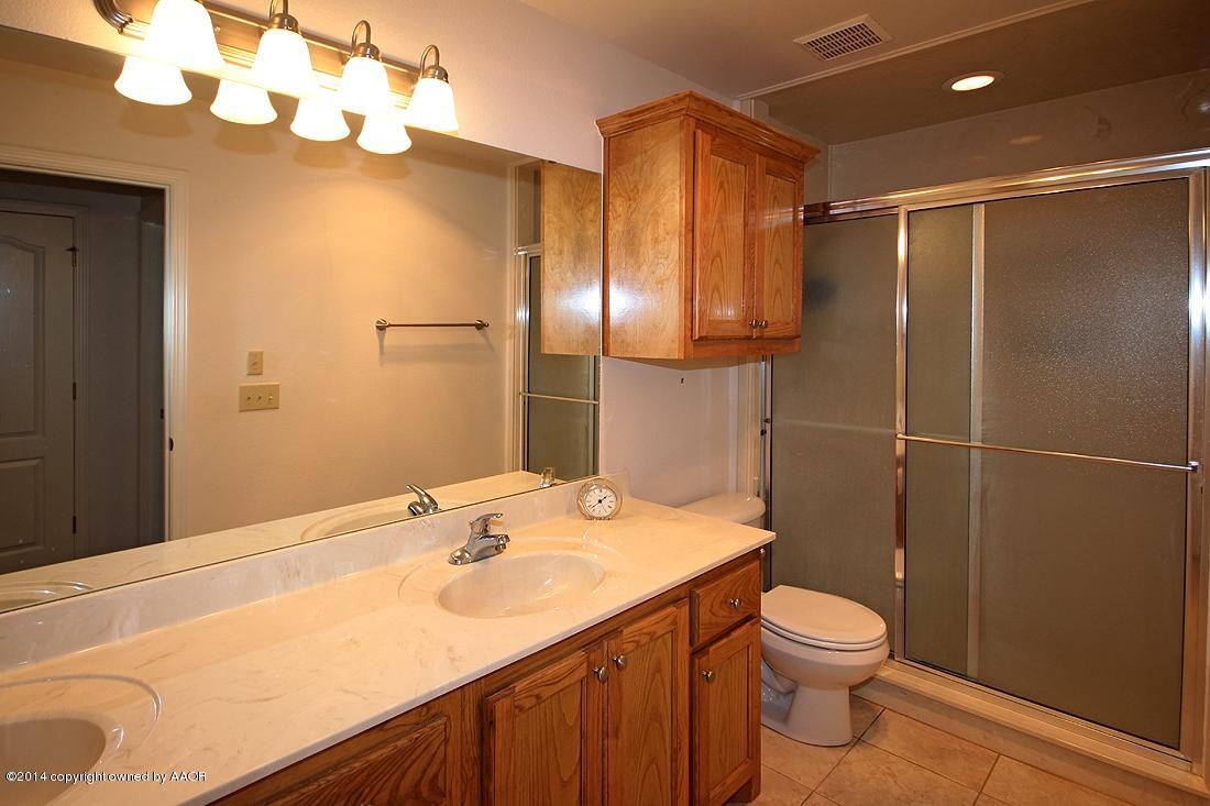 6101 Bushland Road Amarillo, TX 79119 - Photo 26 of 50 Bathroom