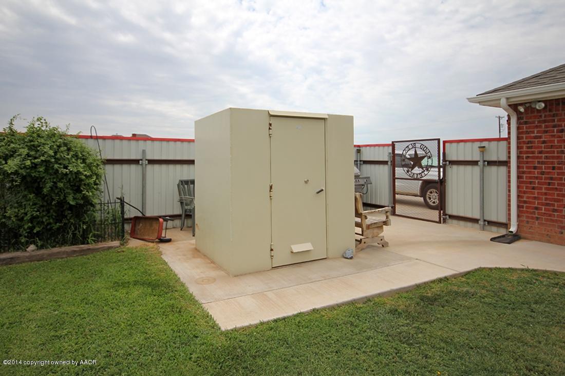 6101 Bushland Road Amarillo, TX 79119 - Photo 37 of 50 Safe Room