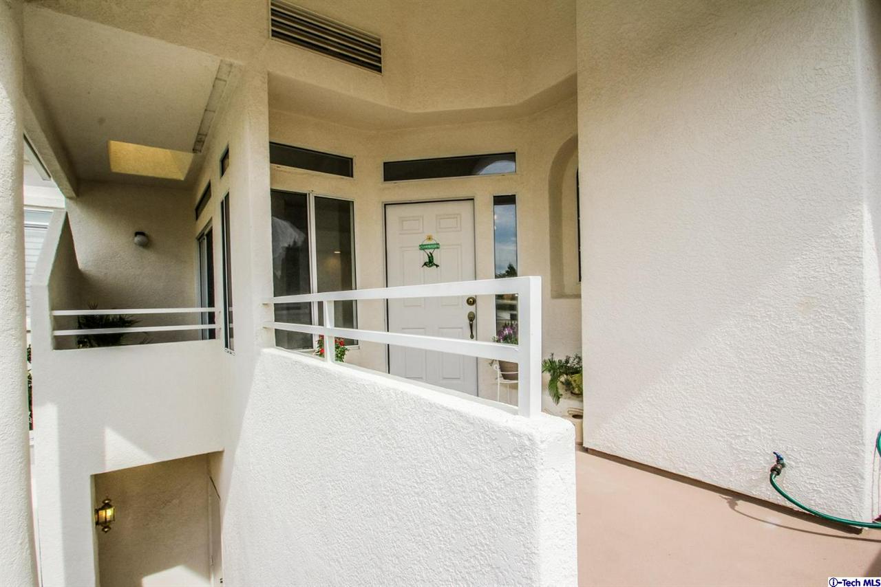 25554 Hemingway Avenue, Unit G Stevenson Ranch, CA 91381 - Photo 12 of 52 Gallery Image 12