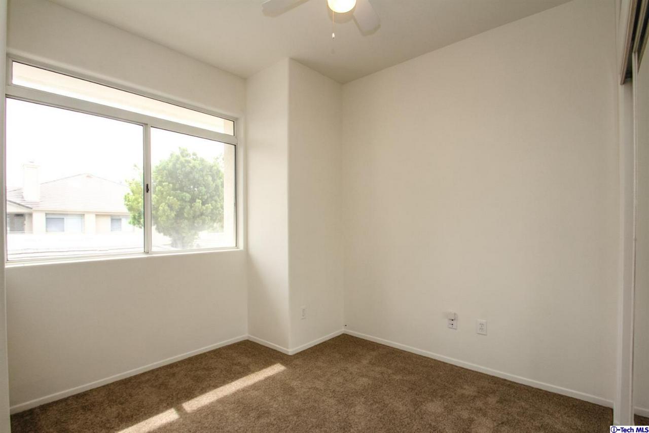 25554 Hemingway Avenue, Unit G Stevenson Ranch, CA 91381 - Photo 29 of 52 Gallery Image 29