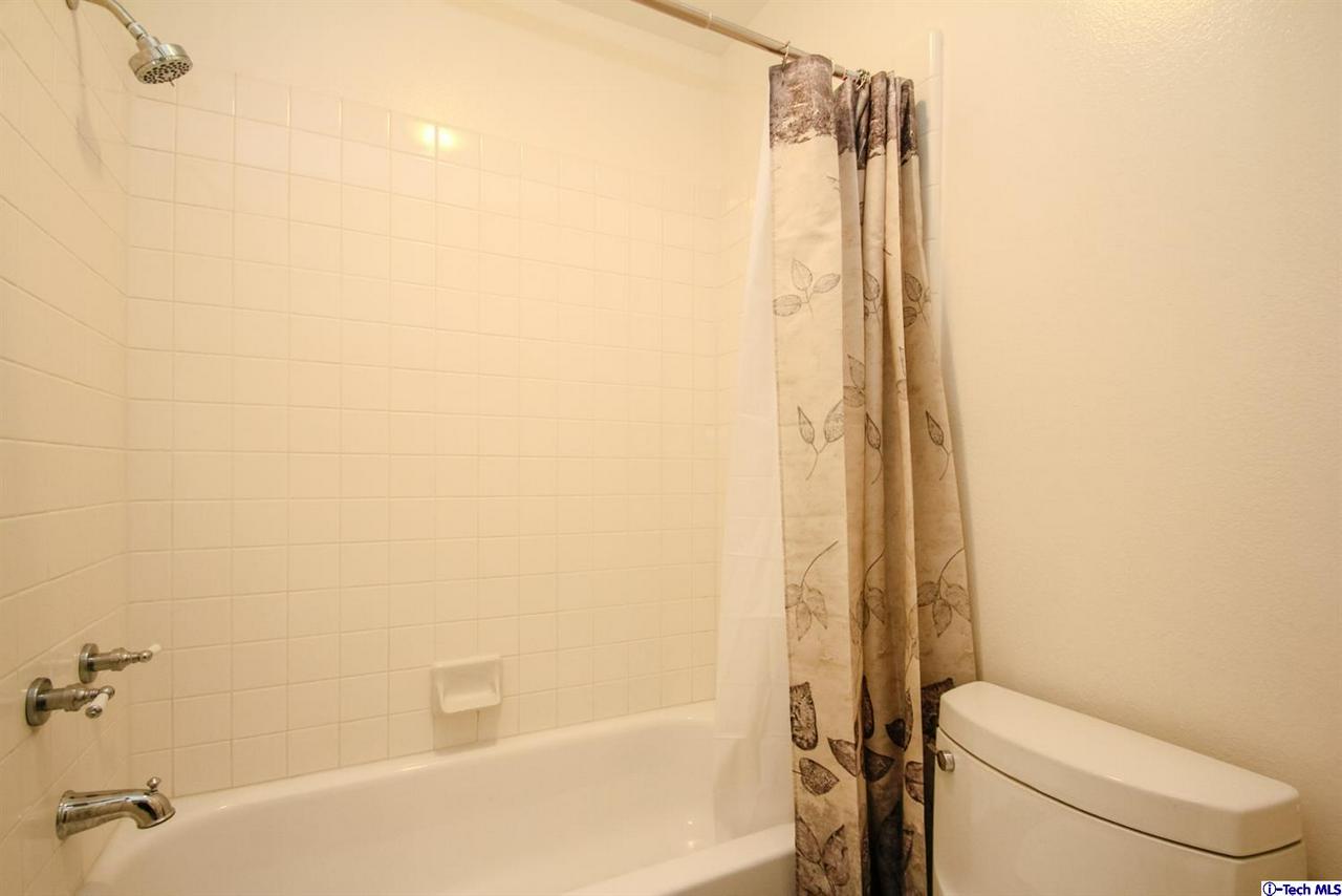 25554 Hemingway Avenue, Unit G Stevenson Ranch, CA 91381 - Photo 46 of 52 Gallery Image 46