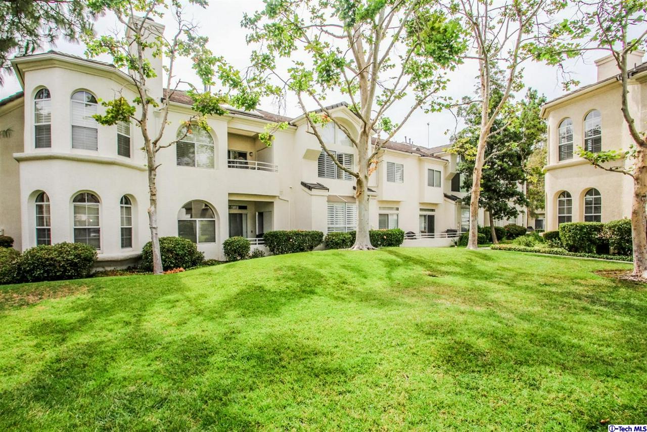 25554 Hemingway Avenue, Unit G Stevenson Ranch, CA 91381 - Photo 8 of 52 Gallery Image 8