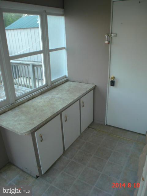 427 Ridge Avenue Hagerstown, MD 21740 - Photo 9 of 15 Interior (General)