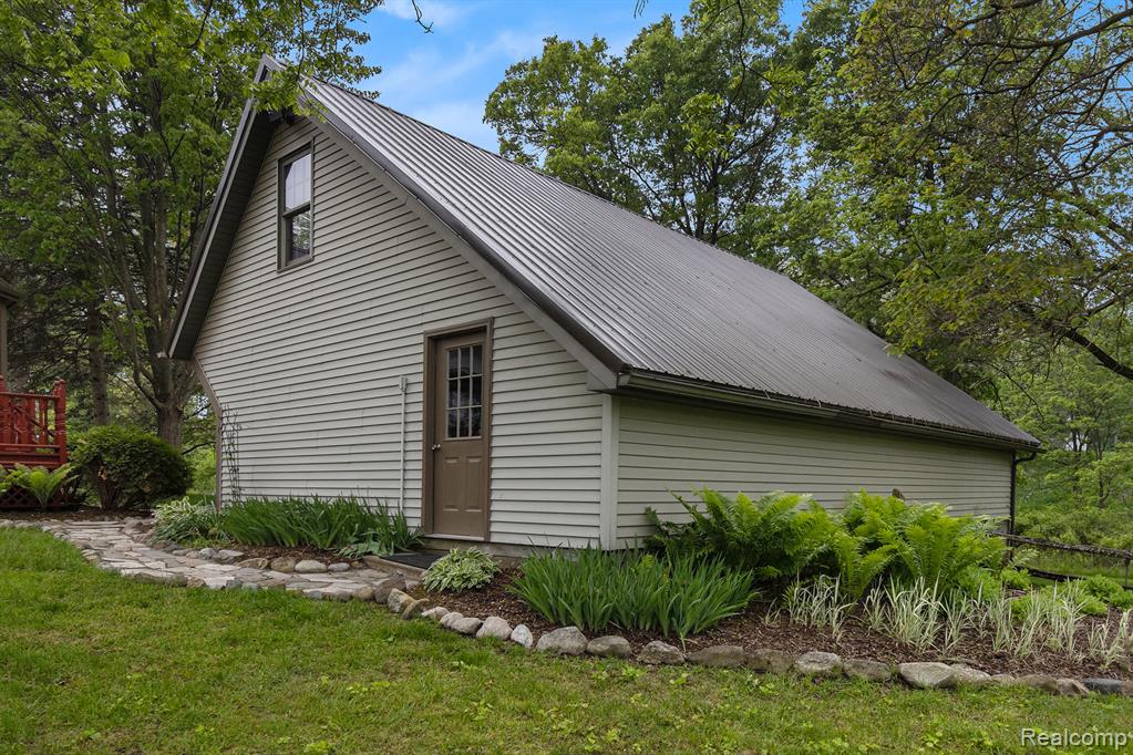3801 Hollow Corners Road Dryden, MI 48428 - Photo 21 of 84